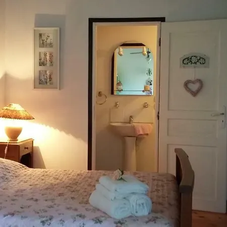 Bed and breakfast L'envolée Belvianes-et-Cavirac